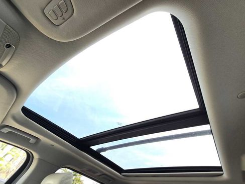 Used 2021 Ford Expedition Platinum image 40