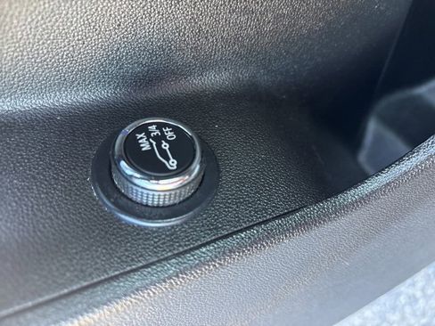 Used 2023 Cadillac XT5 Premium Luxury image 42