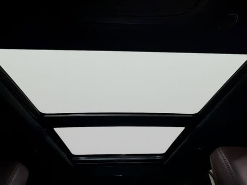 Used 2022 Ford Explorer Platinum w/ Equipment Group 601A image 25