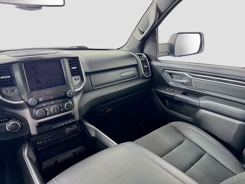 Used 2019 RAM 1500 Big Horn image 24