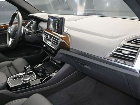 Certified 2024 BMW X3 sDrive30i w/ Premium Package w/ZPA RWD image 24