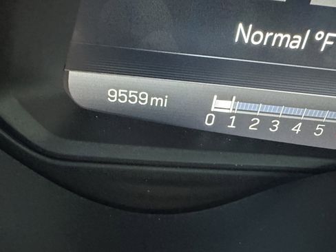 Used 2025 Cadillac CT4 V image 23