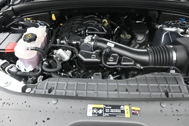 Used 2025 Jeep Grand Cherokee Summit AWD/4WD image 32