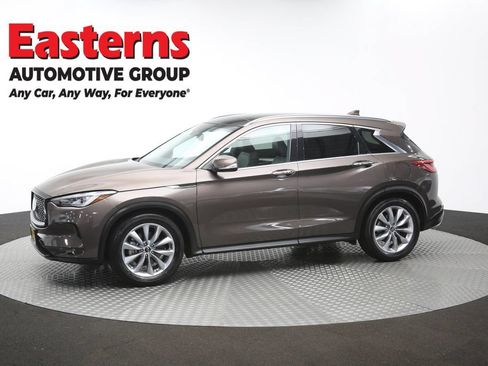 Used 2019 INFINITI QX50 Luxe w/ Navigation Package AWD/4WD image 60