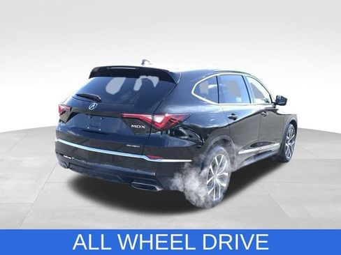Used 2024 Acura MDX SH-AWD w/ Technology Package image 3