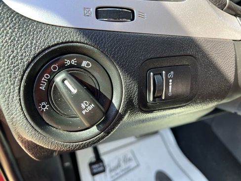 Used 2018 Dodge Journey GT image 29