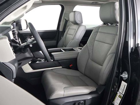 Used 2022 Toyota Tundra Limited w/ TRD Off-Road Package image 29