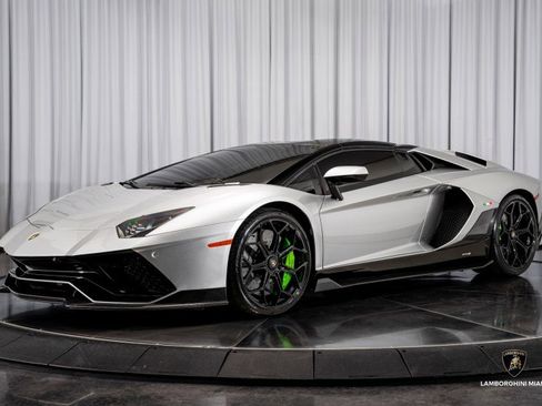 Used 2022 Lamborghini Aventador LP 780-4 Ultimae image 14
