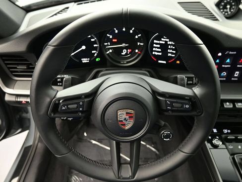 Certified 2024 Porsche 911 Carrera RWD image 7