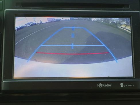 Used 2014 Toyota Tacoma PreRunner image 10