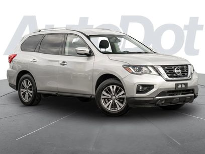 Used 2019 Nissan Pathfinder SV