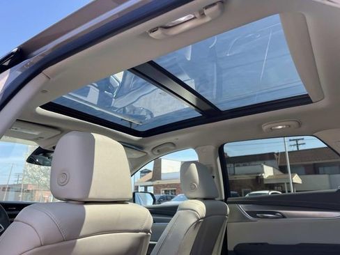 Certified 2023 Cadillac XT5 Premium Luxury AWD/4WD image 14