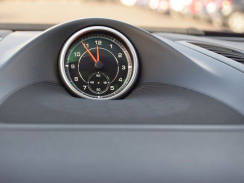 Used 2016 Porsche Cayenne image 37