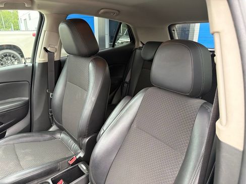 Used 2019 Buick Encore Preferred FWD image 10