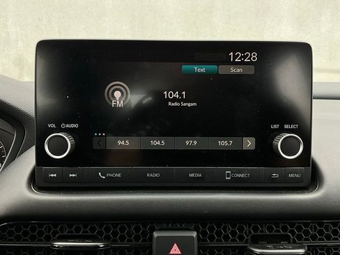 Used 2025 Honda HR-V LX image 24