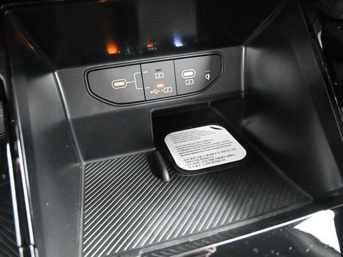 New 2026 Kia Sorento SX Prestige AWD/4WD image 24