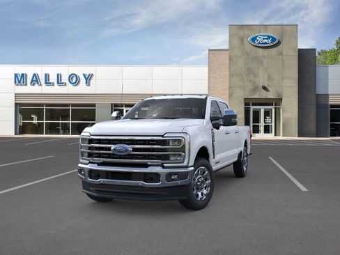 New 2026 Ford F250 4x4 Crew Cab Super Duty image 2