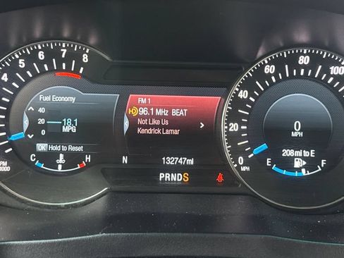 Used 2016 Ford Explorer Platinum AWD/4WD image 24