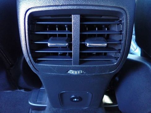 Certified 2025 Ford Escape ST-Line Select image 18