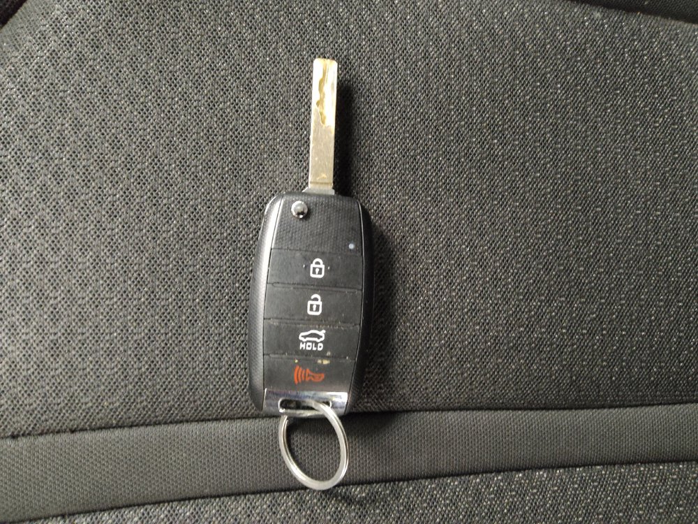Used 2017 Kia Optima LX FWD image 32