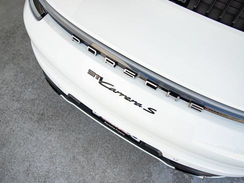 Used 2024 Porsche 911 Carrera S RWD image 22