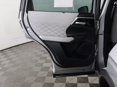 Used 2023 Mitsubishi Outlander SEL image 28