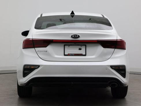 Used 2021 Kia Forte LXS FWD image 6