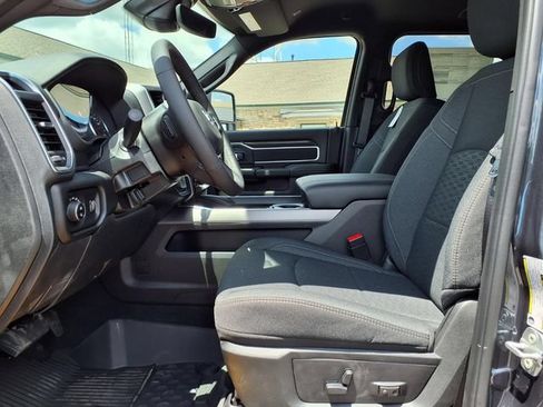 New 2026 RAM 3500 Big Horn AWD/4WD image 14