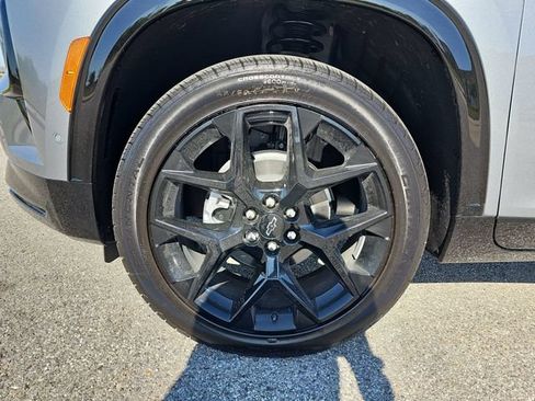 New 2026 Chevrolet Traverse RS FWD image 33