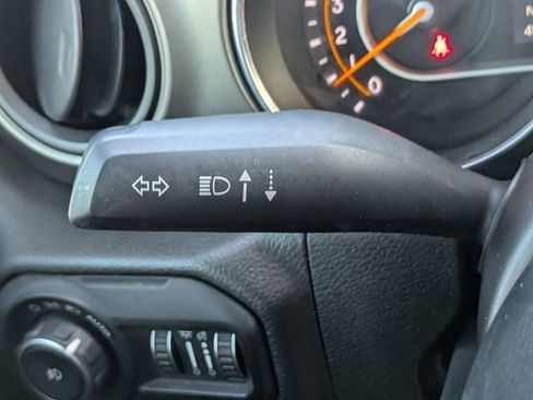 Used 2022 Jeep Wrangler Unlimited Sport AWD/4WD image 26