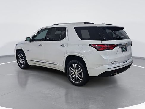 Certified 2023 Chevrolet Traverse High Country AWD/4WD image 6