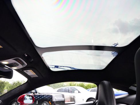 Used 2022 McLaren GT image 19