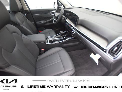 New 2026 Kia Sorento SX image 16