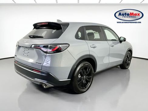 Used 2026 Honda HR-V Sport image 2