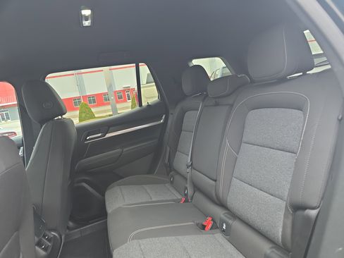 Used 2026 GMC Terrain Elevation w/ Black Edition image 14