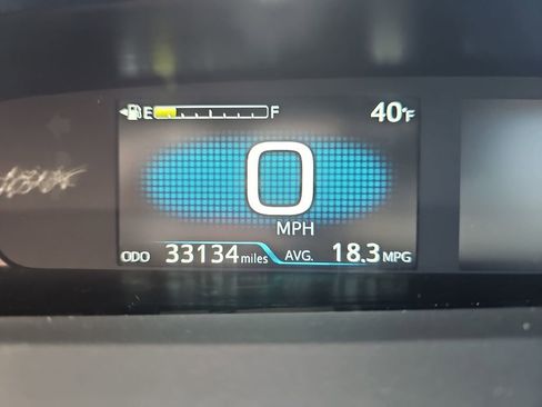 Used 2022 Toyota Prius Limited image 22