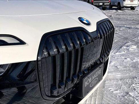 Used 2023 BMW 760i xDrive 760i xDrive image 29