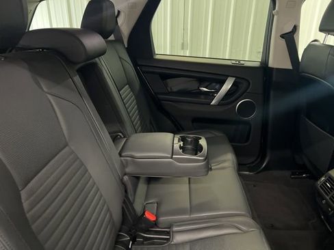 Used 2021 Land Rover Discovery Sport SE image 20