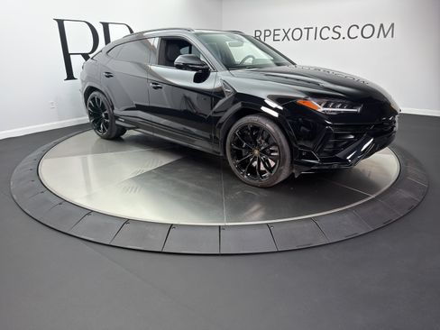 Used 2023 Lamborghini Urus S AWD/4WD image 11