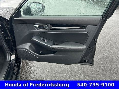 Certified 2025 Honda Civic Sport Touring image 14