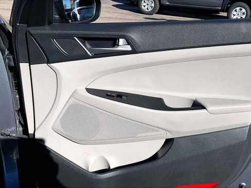 Used 2018 Hyundai Tucson SEL image 21