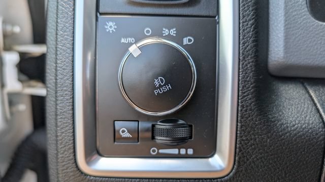 Used 2020 RAM 1500 Warlock w/ Electronics Group AWD/4WD image 16