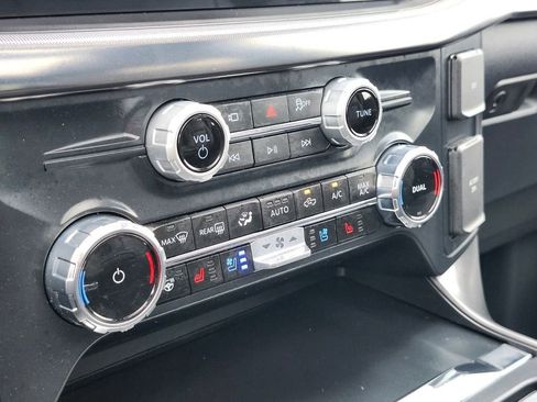 Used 2025 Ford F150 Lariat w/ Equipment Group 502A High AWD/4WD image 21
