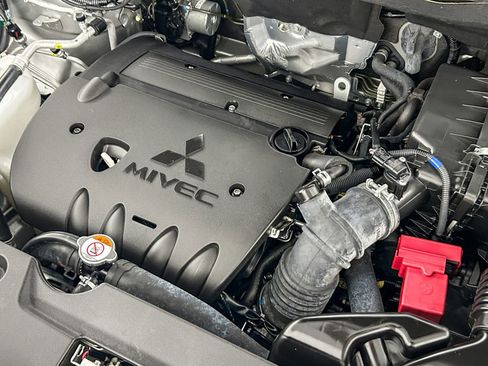 Used 2024 Mitsubishi Outlander Sport AWD image 26