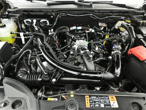 Used 2025 Ford Ranger Lariat w/ Black Appearance Package image 34