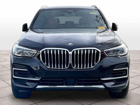 Used 2023 BMW X5 xDrive45e w/ Executive Package AWD/4WD image 3