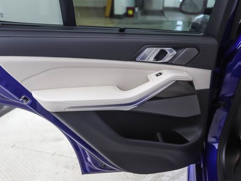 New 2026 BMW X5 M60i image 19