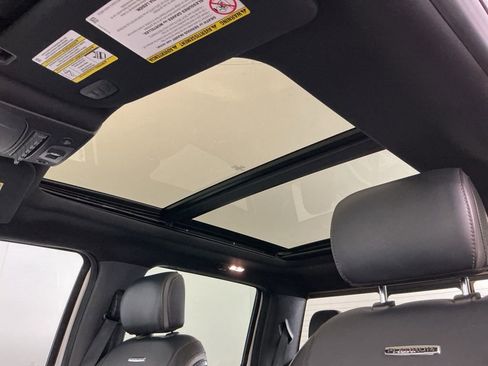 Used 2022 Ford F250 Platinum image 23