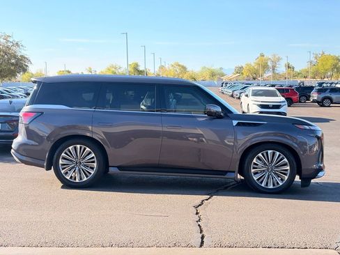 Used 2026 INFINITI QX80 Luxe w/ Cargo Package AWD/4WD image 9