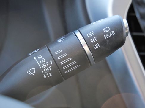 Used 2020 GMC Acadia SLT image 34